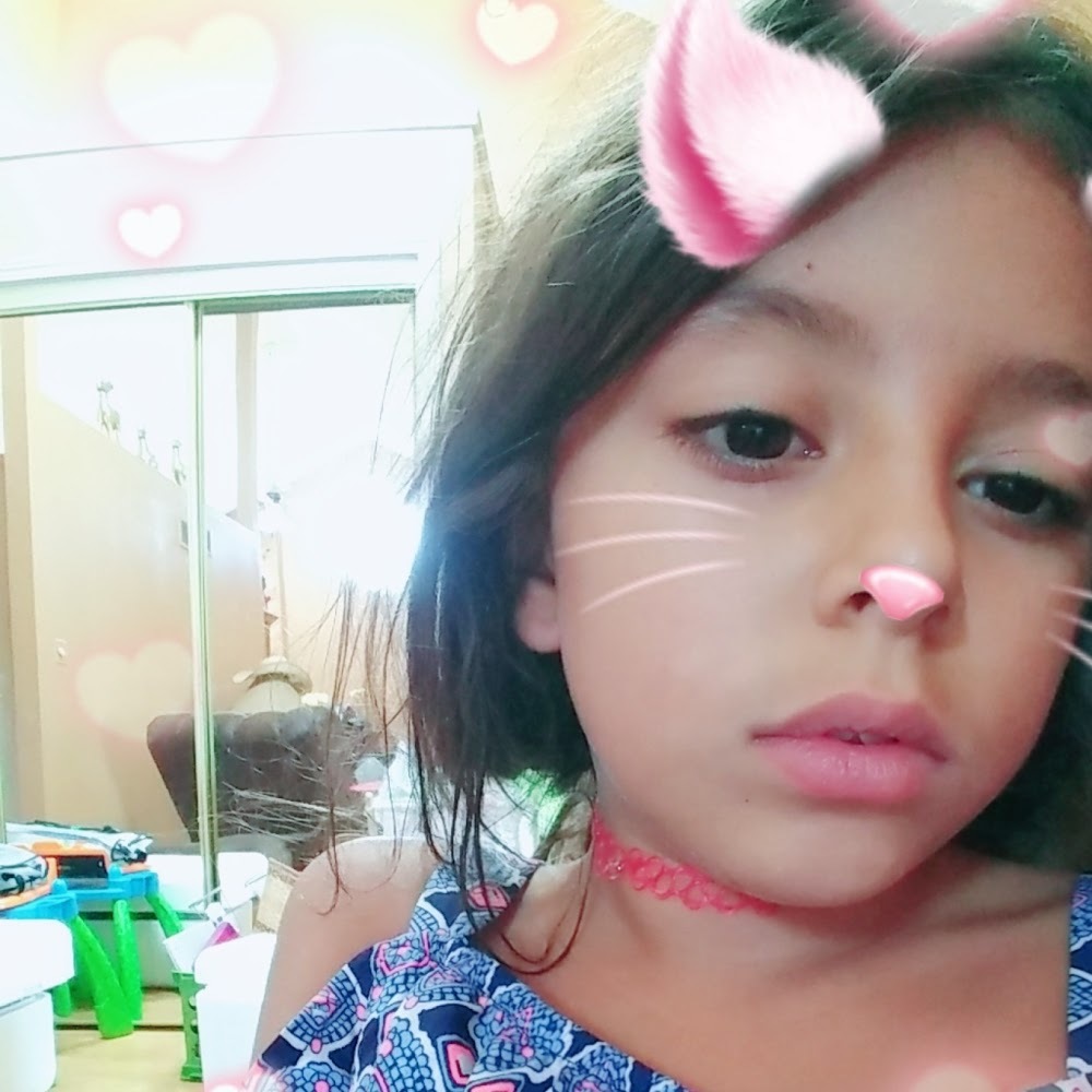 Meet your Posher, Bella